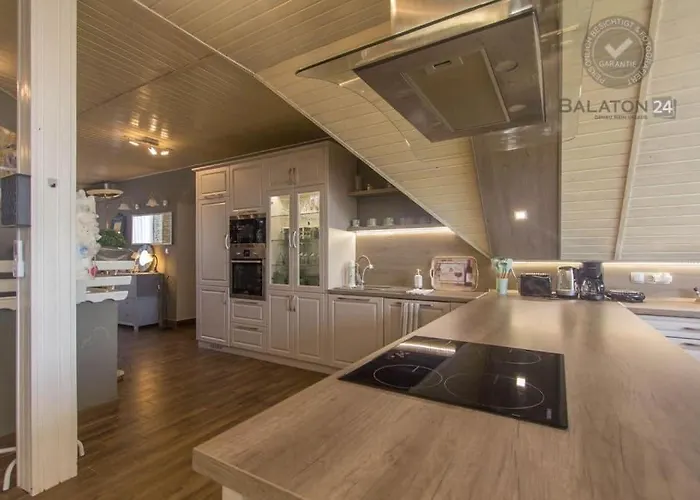 Nirvana Balatonberény