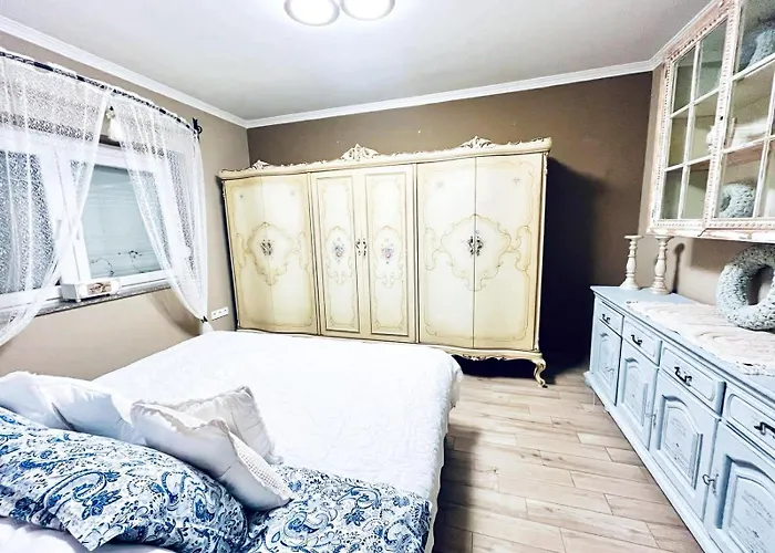 Nirvana Apartment Balatonbereny